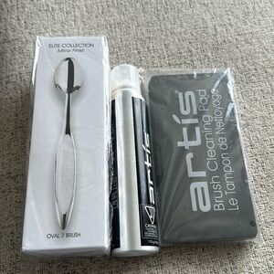 ARTIS ELITE COLLECTION OVAL BRUSH NUMBER 7, brush cleaning pad and cleaning foam
